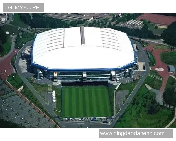 以球场为核心，探索运动精神与城市文化的深度融合与互动发展